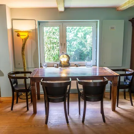 Borsthusen * Garding